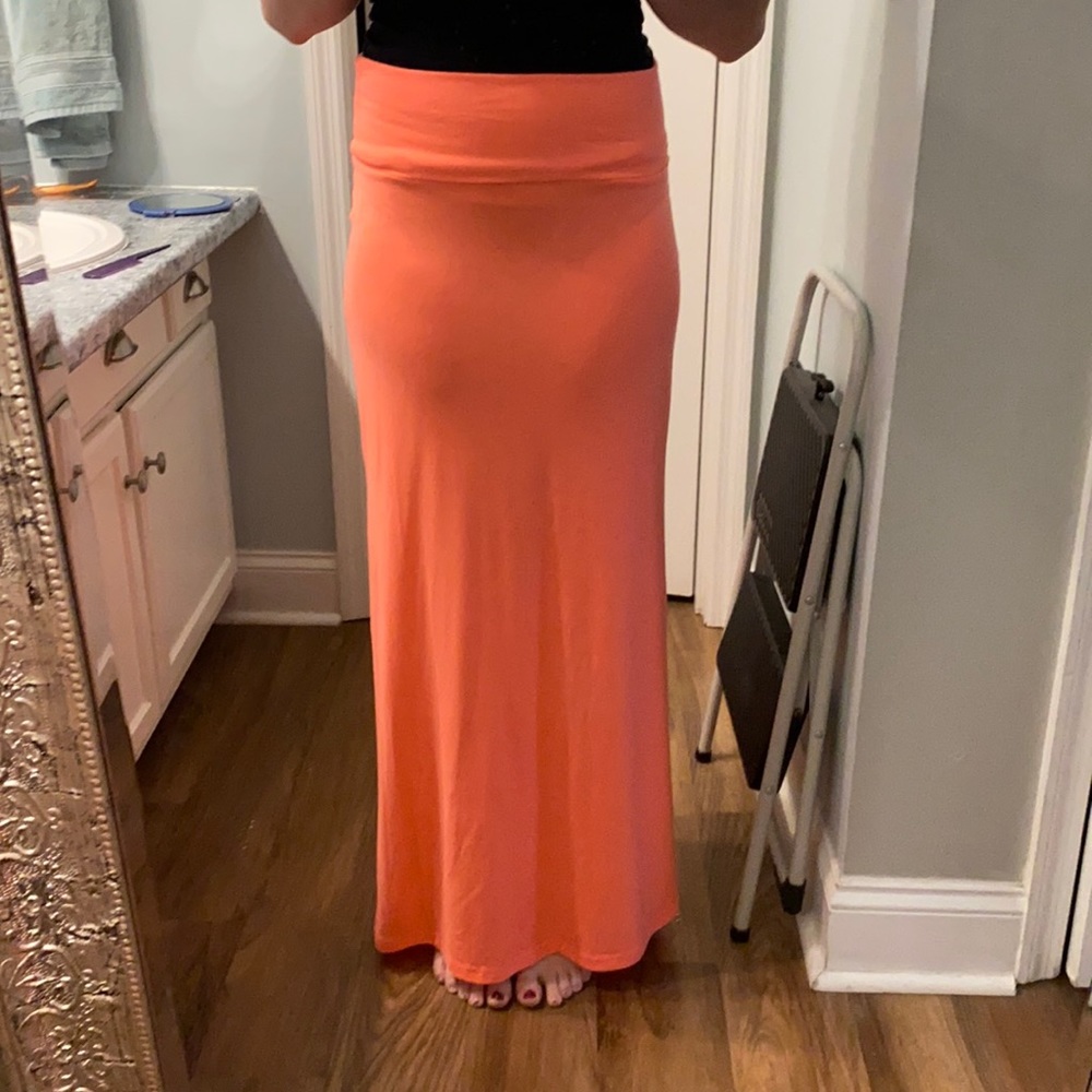 Maxi skirt